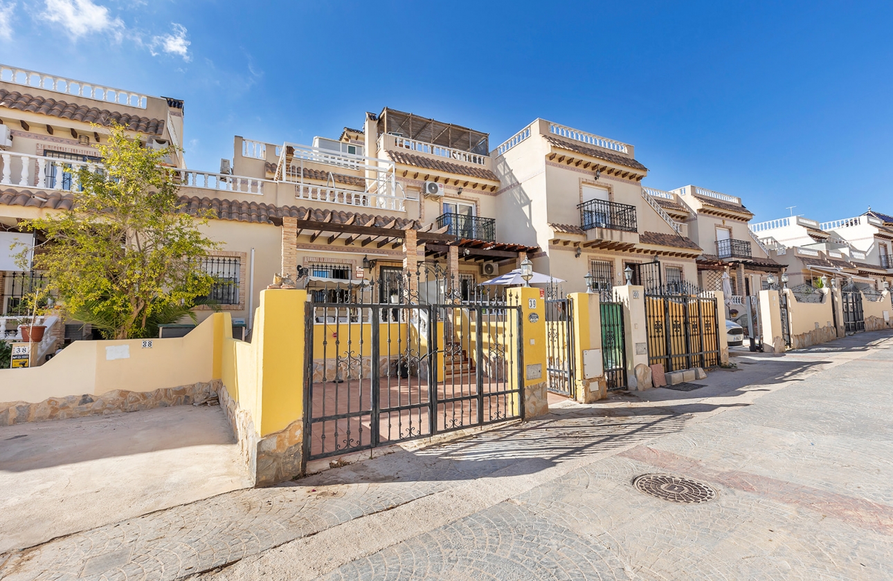 Resale - Townhouse - Orihuela Costa - Los Almendros