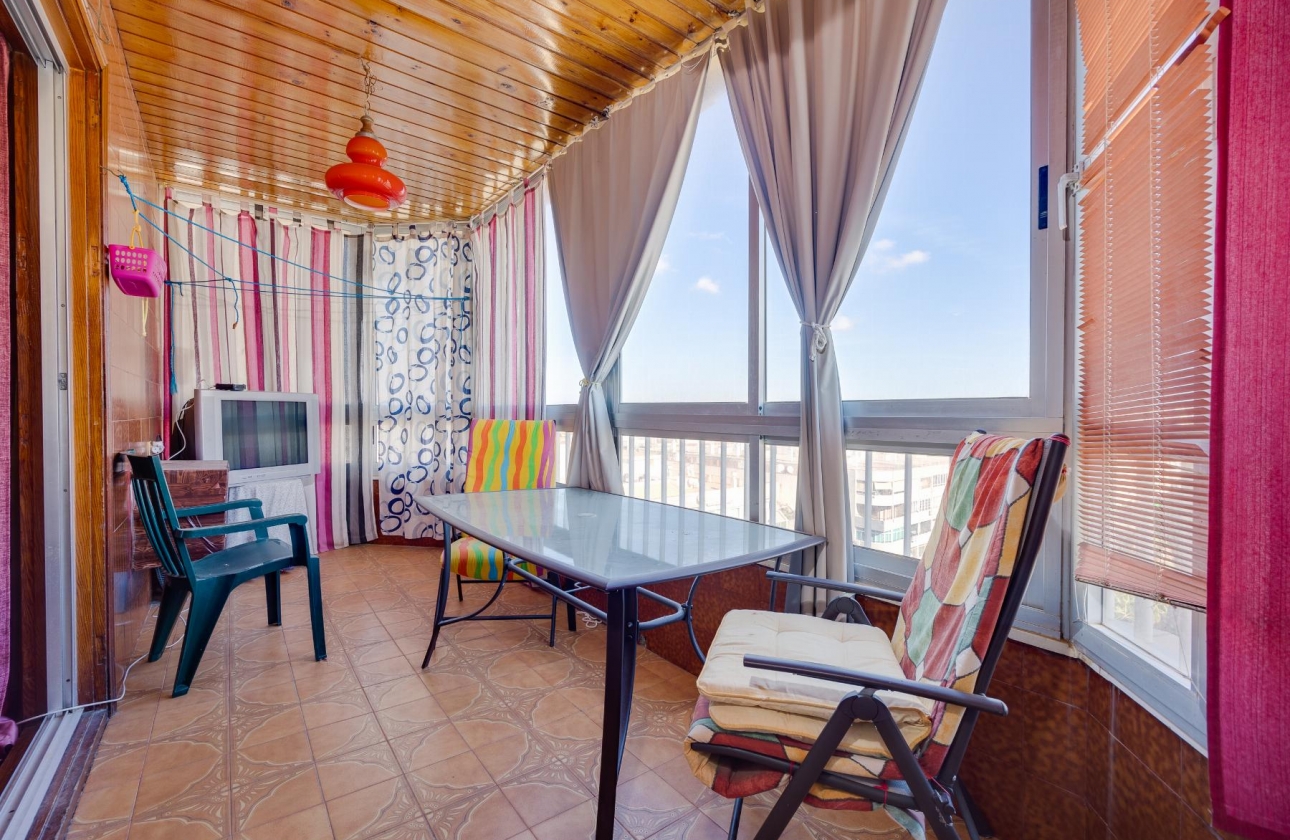 Rynek wtórny - Apartament - Torrevieja - Playa del Acequión