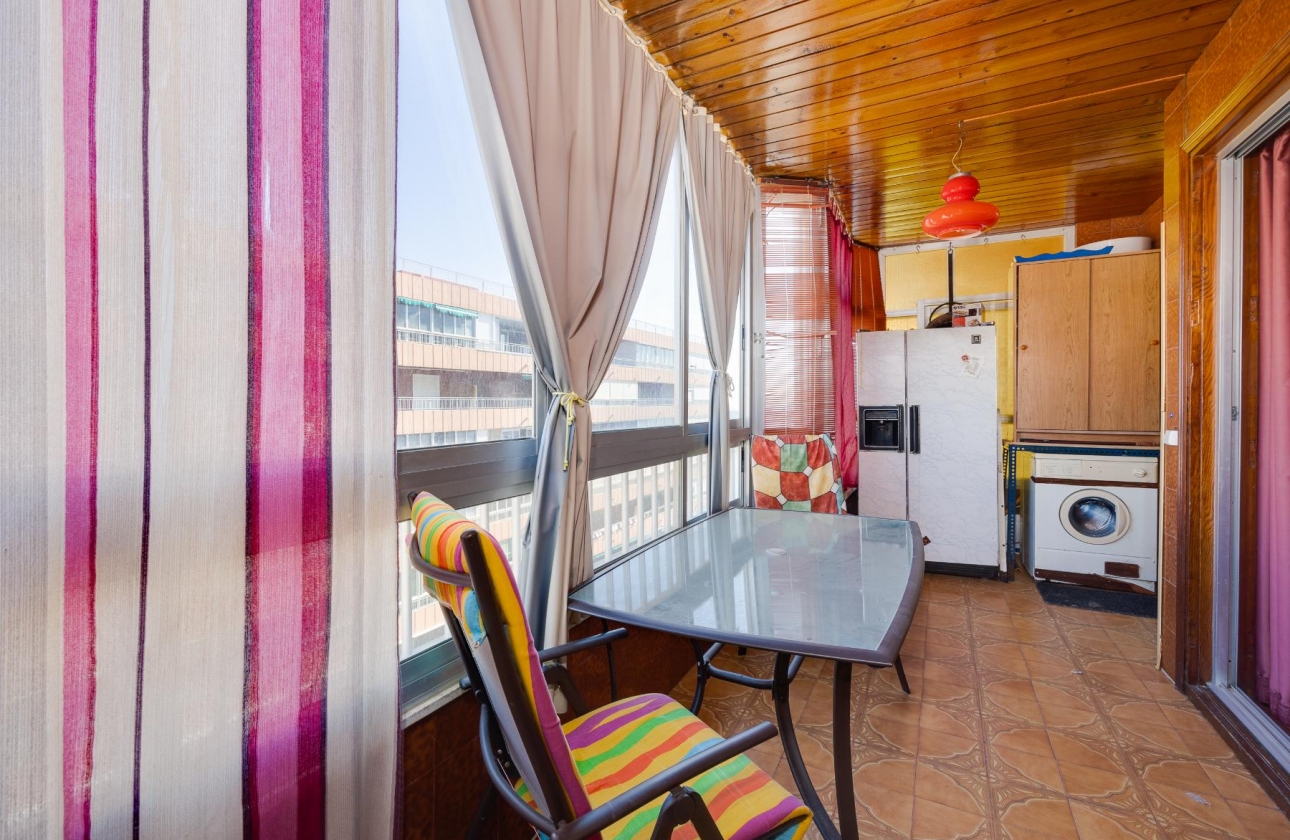 Rynek wtórny - Apartament - Torrevieja - Playa del Acequión