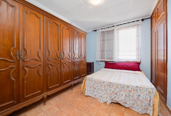 Rynek wtórny - Apartament - Torrevieja - Playa del Acequión