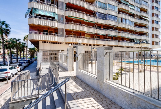 Rynek wtórny - Apartament - Torrevieja - Playa del Acequión