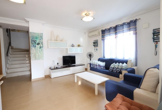 Resale - Townhouse - Orihuela Costa - Punta Prima