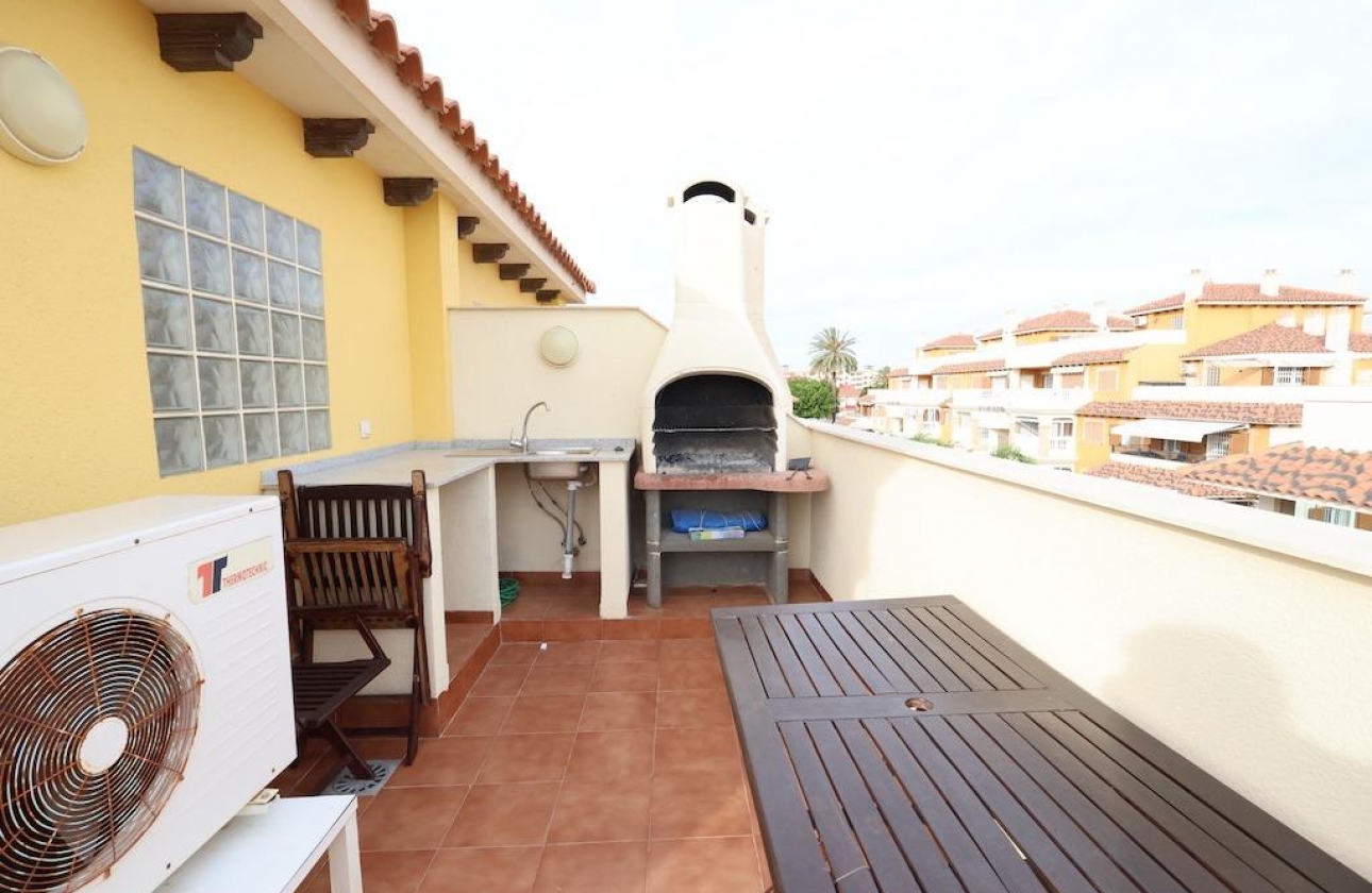 Resale - Townhouse - Orihuela Costa - Punta Prima