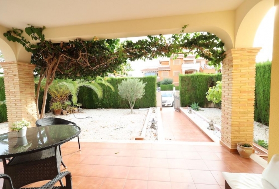 Resale - Townhouse - Orihuela Costa - Punta Prima