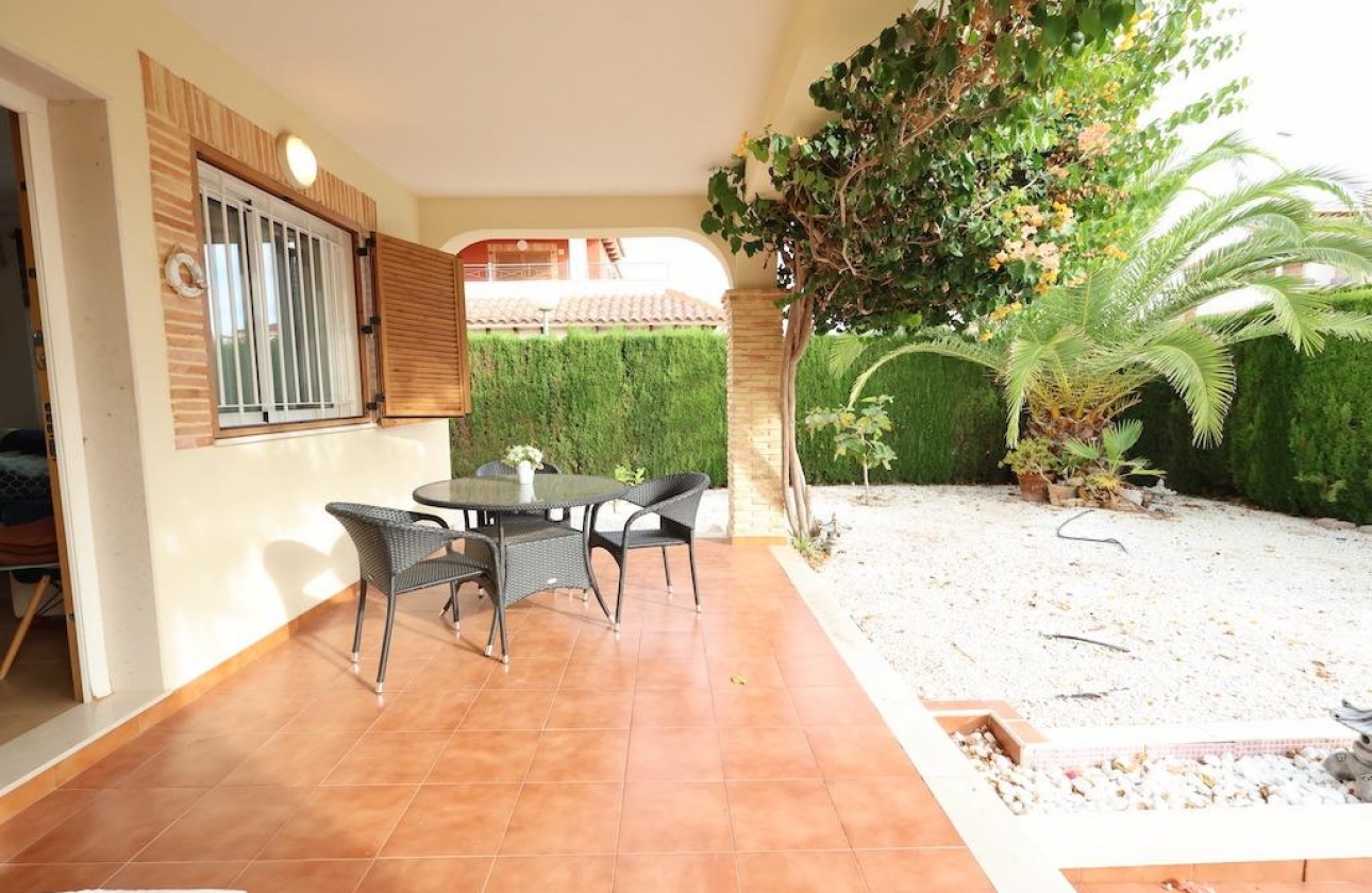 Resale - Townhouse - Orihuela Costa - Punta Prima