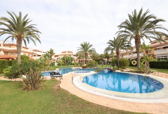 Resale - Townhouse - Orihuela Costa - Punta Prima