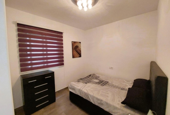 Rynek wtórny - Apartament - Torrevieja - Paseo maritimo