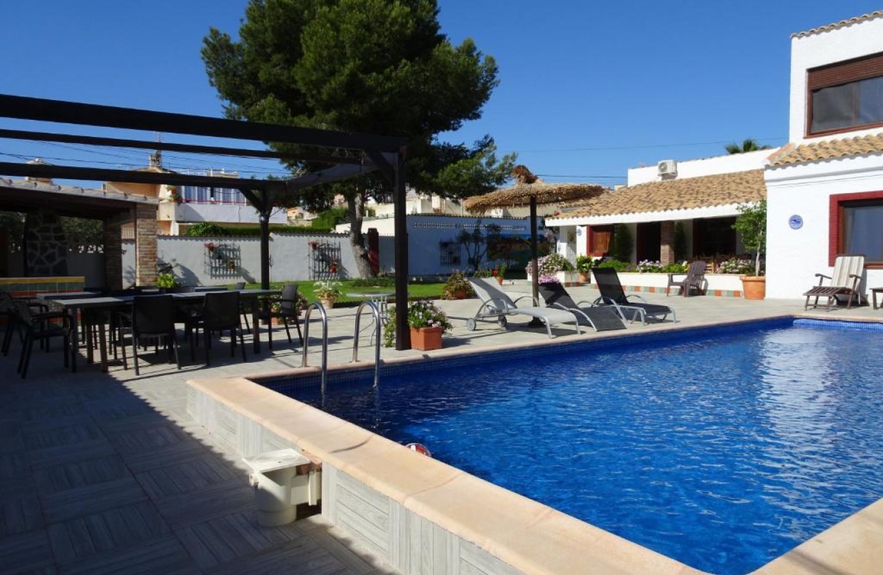 Reventa - Villa - Orihuela Costa - Lomas de Cabo Roig