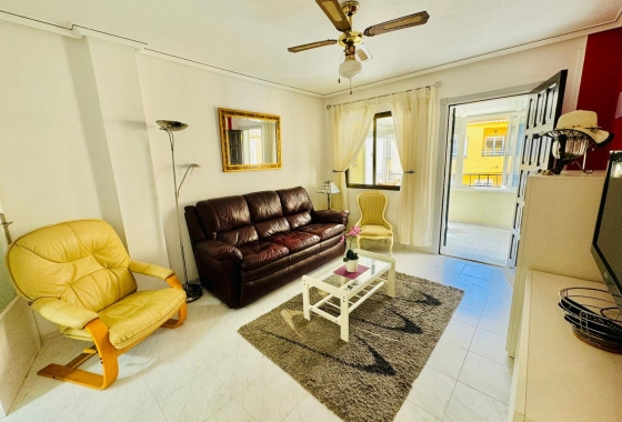 Resale - Apartment - Torrevieja - La Veleta