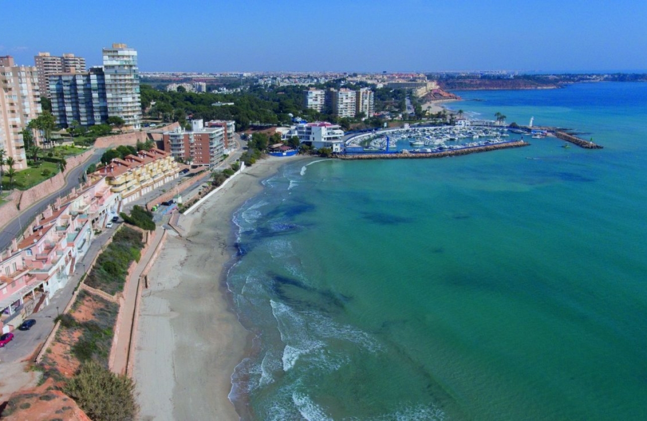 Resale - Apartment - Orihuela Costa - Campoamor