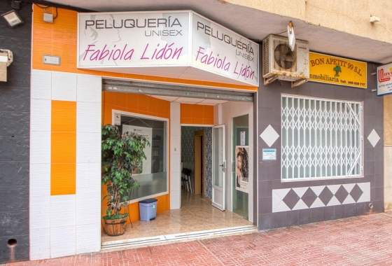 Resale - commercial property - Torrevieja - La Mata