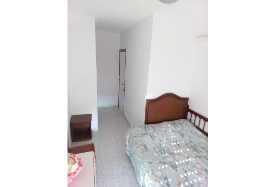 Resale - Apartment - Torrevieja - Estacion de autobuses