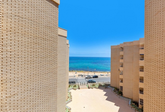 Resale - Apartment - Torrevieja - Playa de los Locos