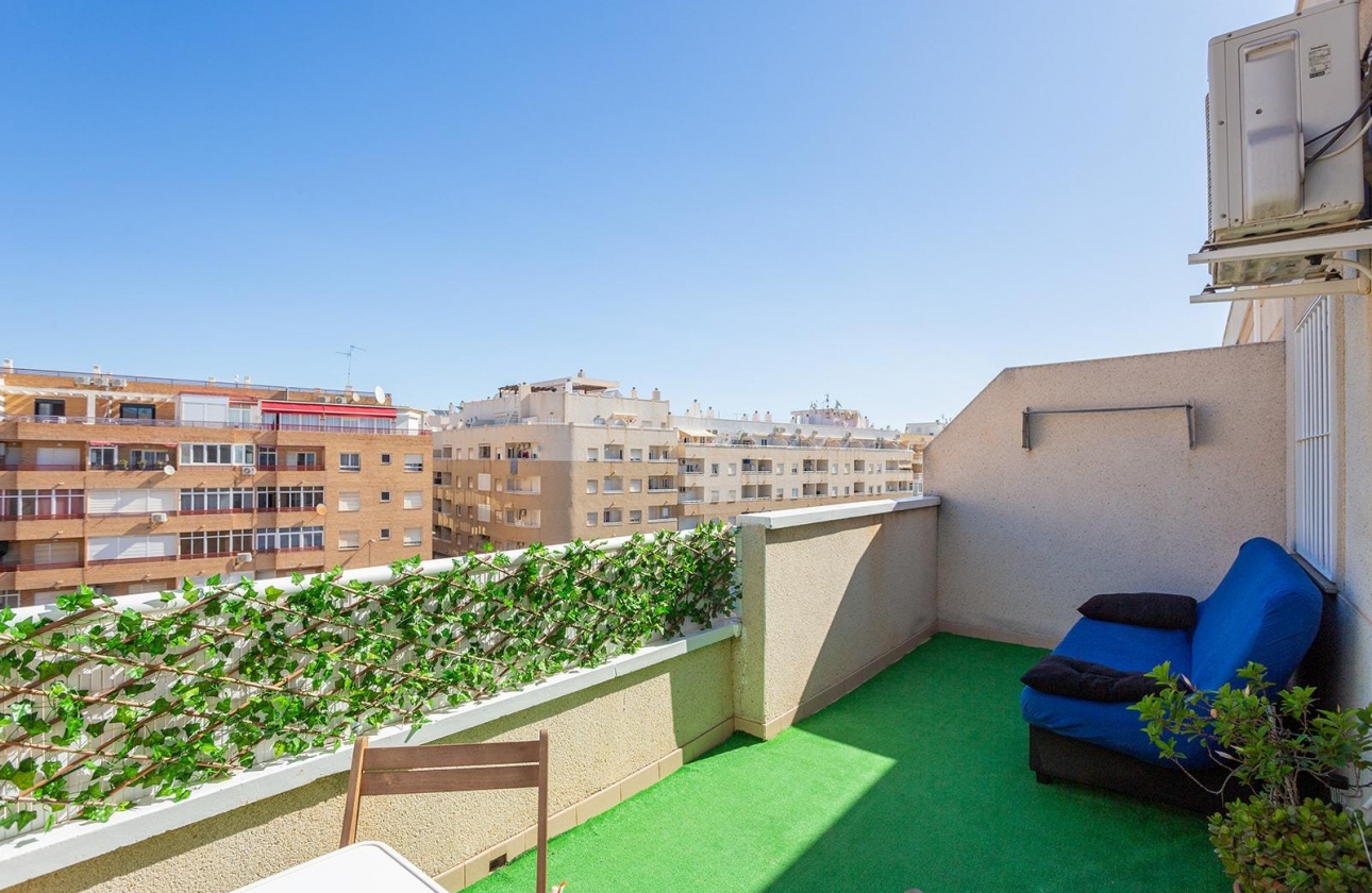 Resale - Apartment - Torrevieja - Centro