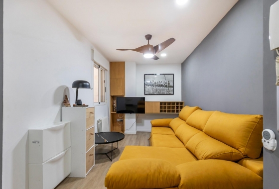 Resale - Apartment - Torrevieja - Centro