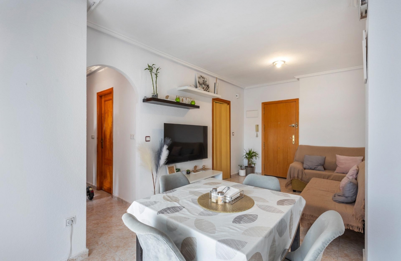 Resale - Apartment - Torrevieja - Nueva Torrevieja