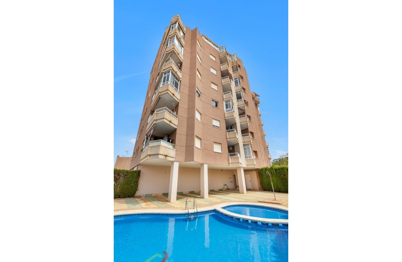 Resale - Apartment - Torrevieja - Nueva Torrevieja