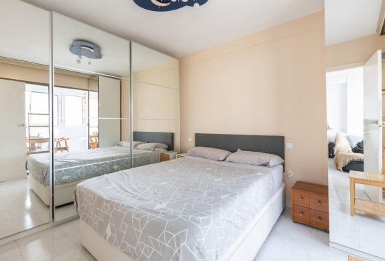 Resale - Apartment - Torrevieja - Cabo cervera