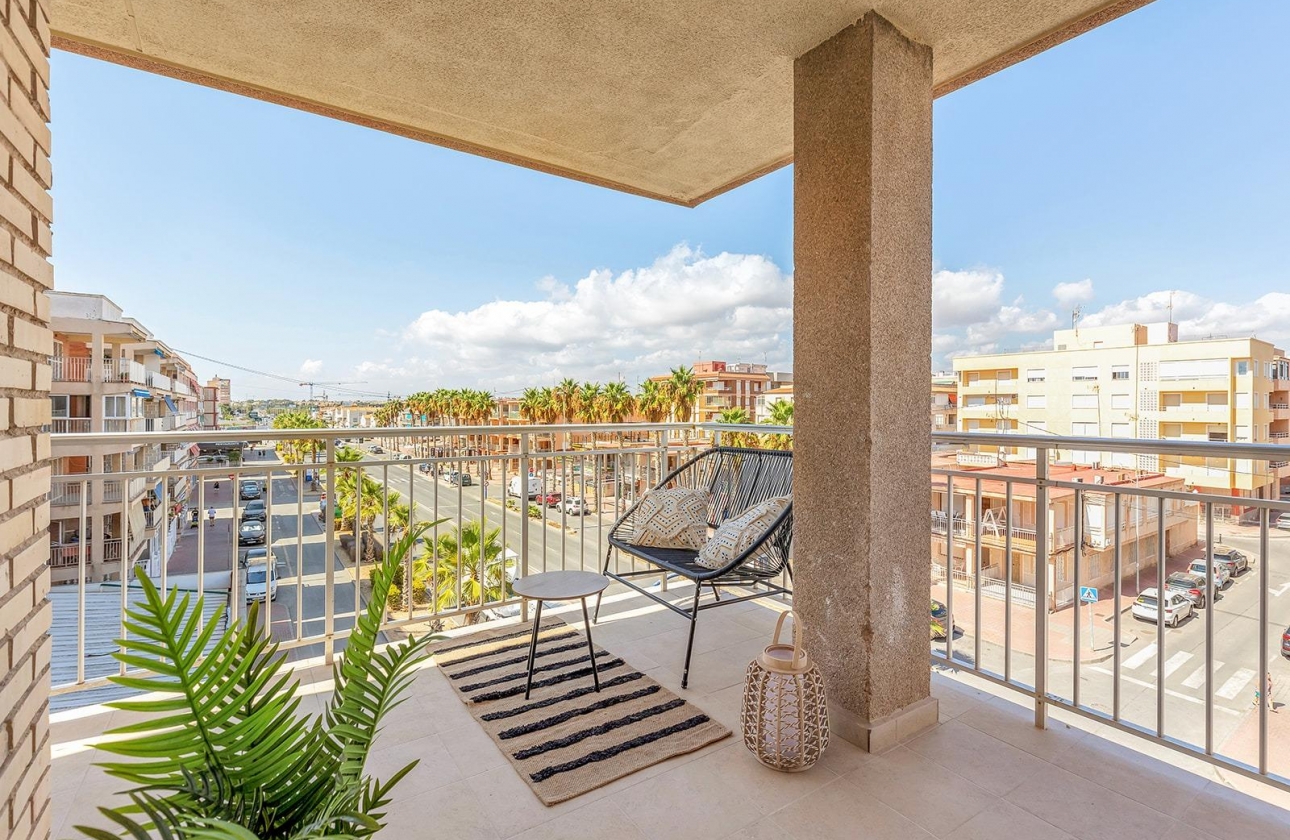 Reventa - Apartment - Torrevieja - Playa De Los Naufragos