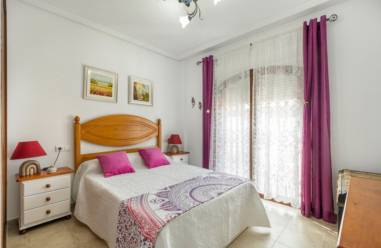 Resale - Bungalow - Torrevieja - Torrejón