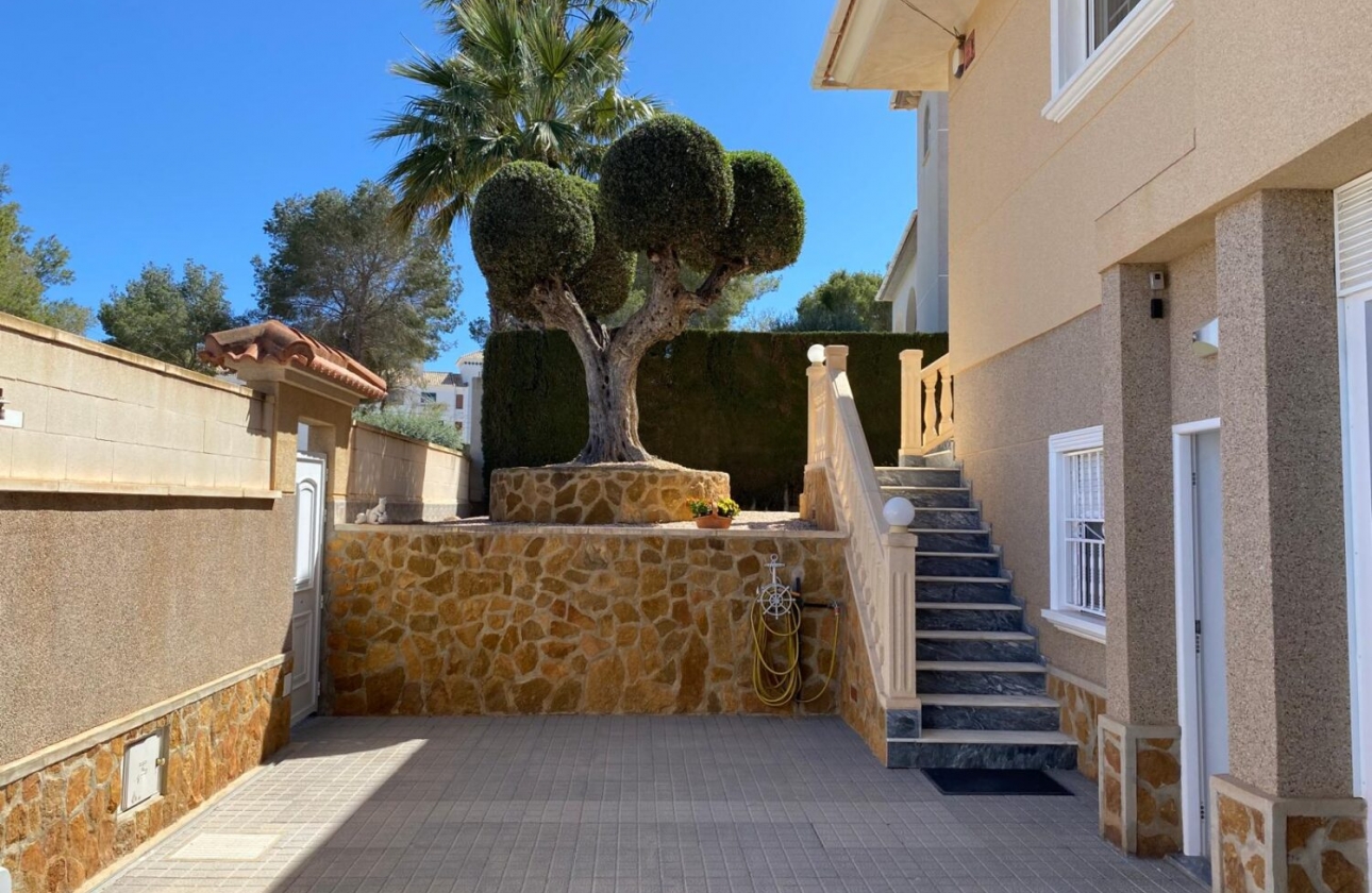 Resale - Villa - San Miguel de Salinas - El Galán