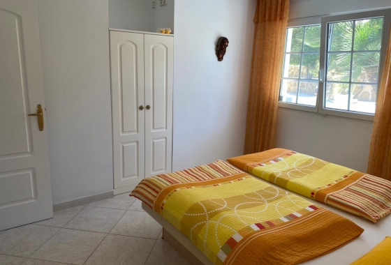 Resale - Villa - San Miguel de Salinas - El Galán