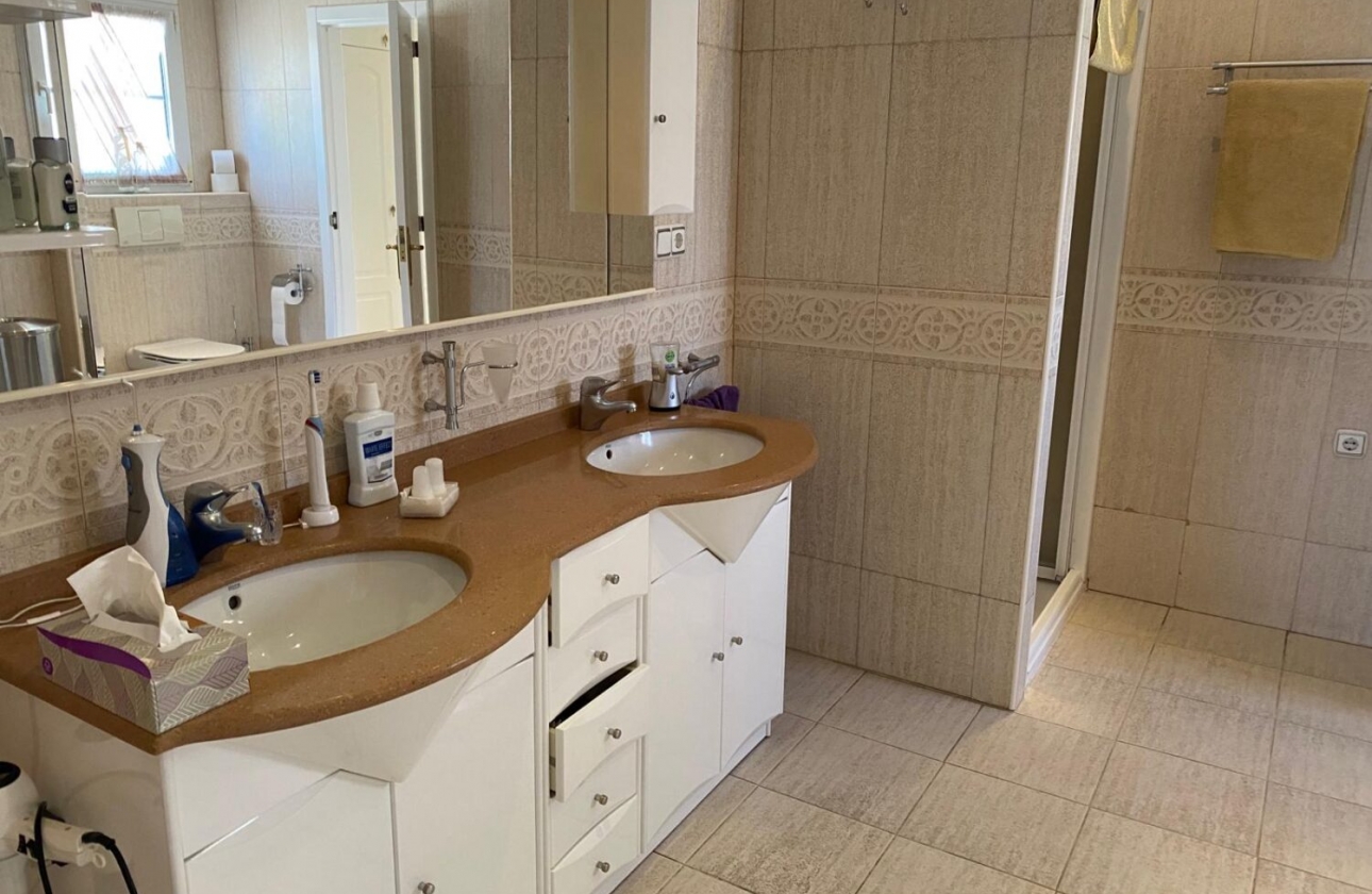 Resale - Villa - San Miguel de Salinas - El Galán