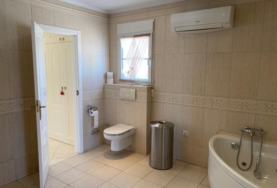 Resale - Villa - San Miguel de Salinas - El Galán