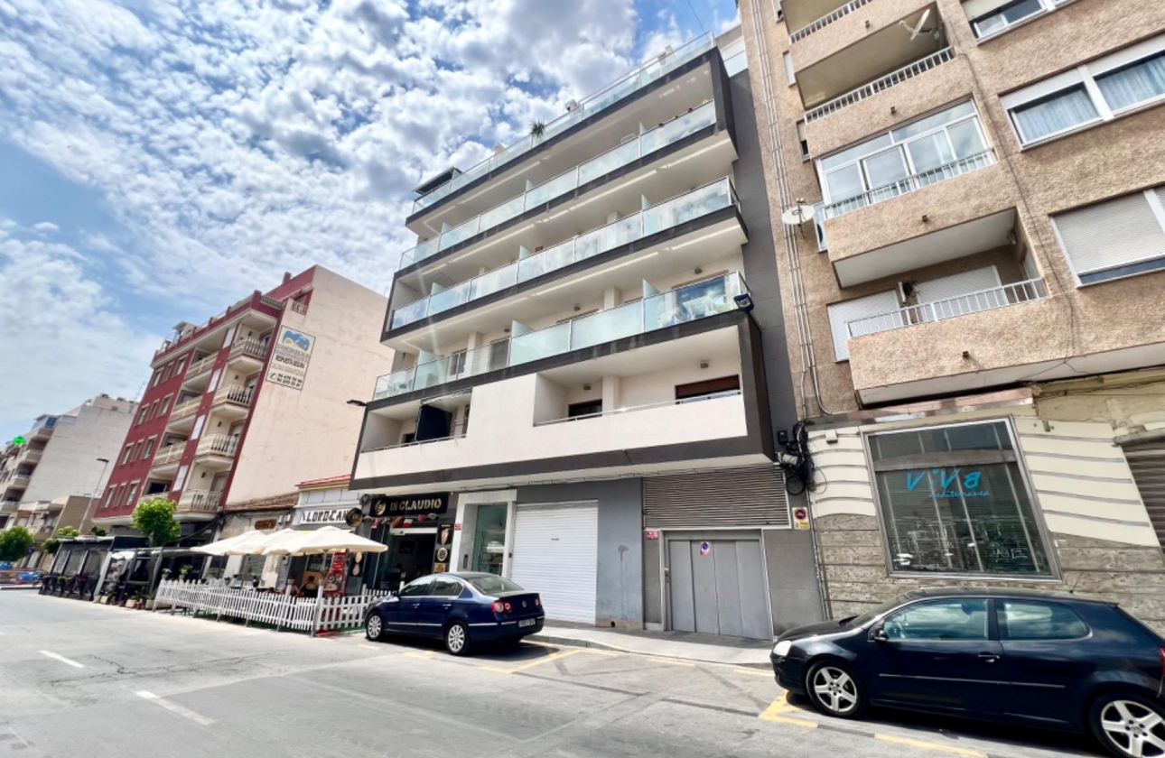 Resale - Apartment - Torrevieja - Centro