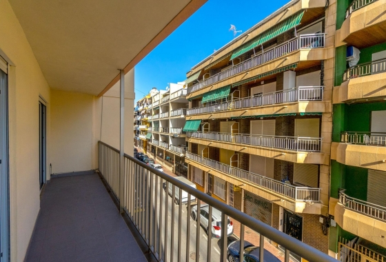 Rynek wtórny - Apartament - Torrevieja - Playa del cura