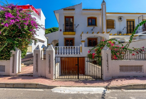 Rynek wtórny - Villa - Torrevieja - Los altos