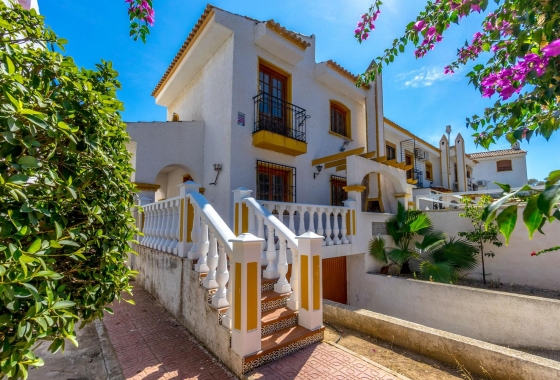 Rynek wtórny - Villa - Torrevieja - Los altos