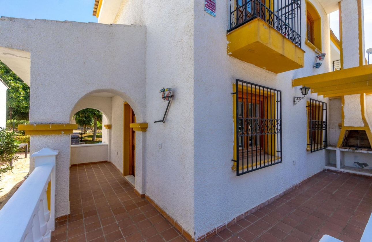 Rynek wtórny - Villa - Torrevieja - Los altos