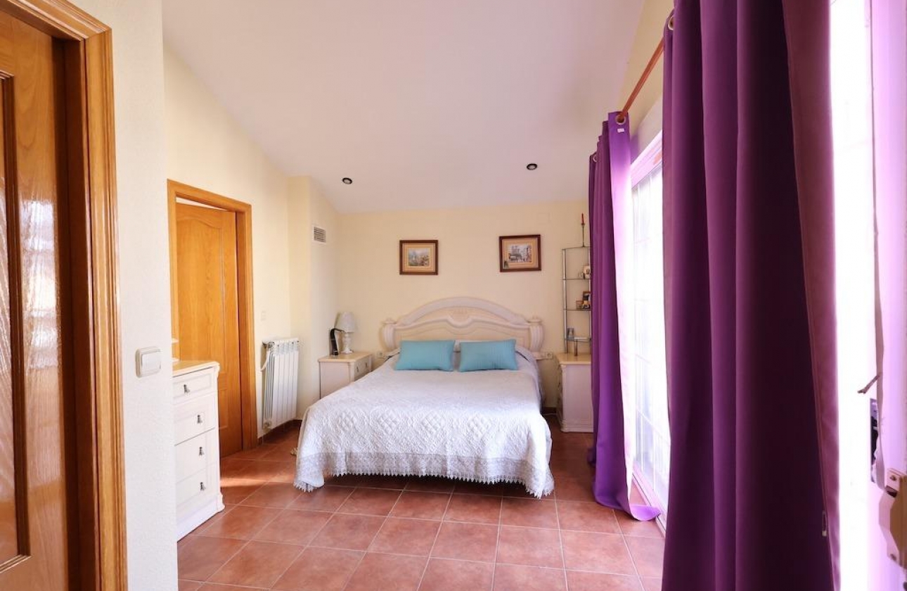 Reventa - Villa - Orihuela Costa - Playa Flamenca