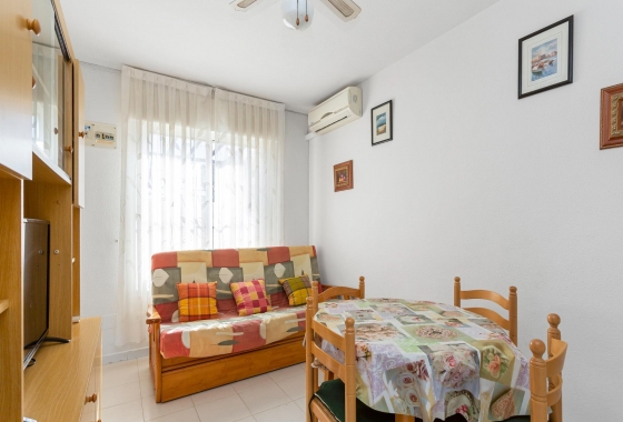 Rynek wtórny - Apartament - Torrevieja - Lago Jardin