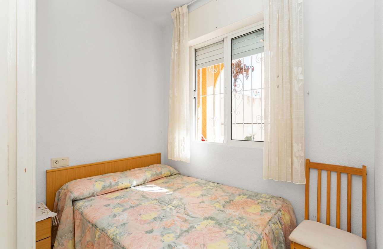 Rynek wtórny - Apartament - Torrevieja - Lago Jardin