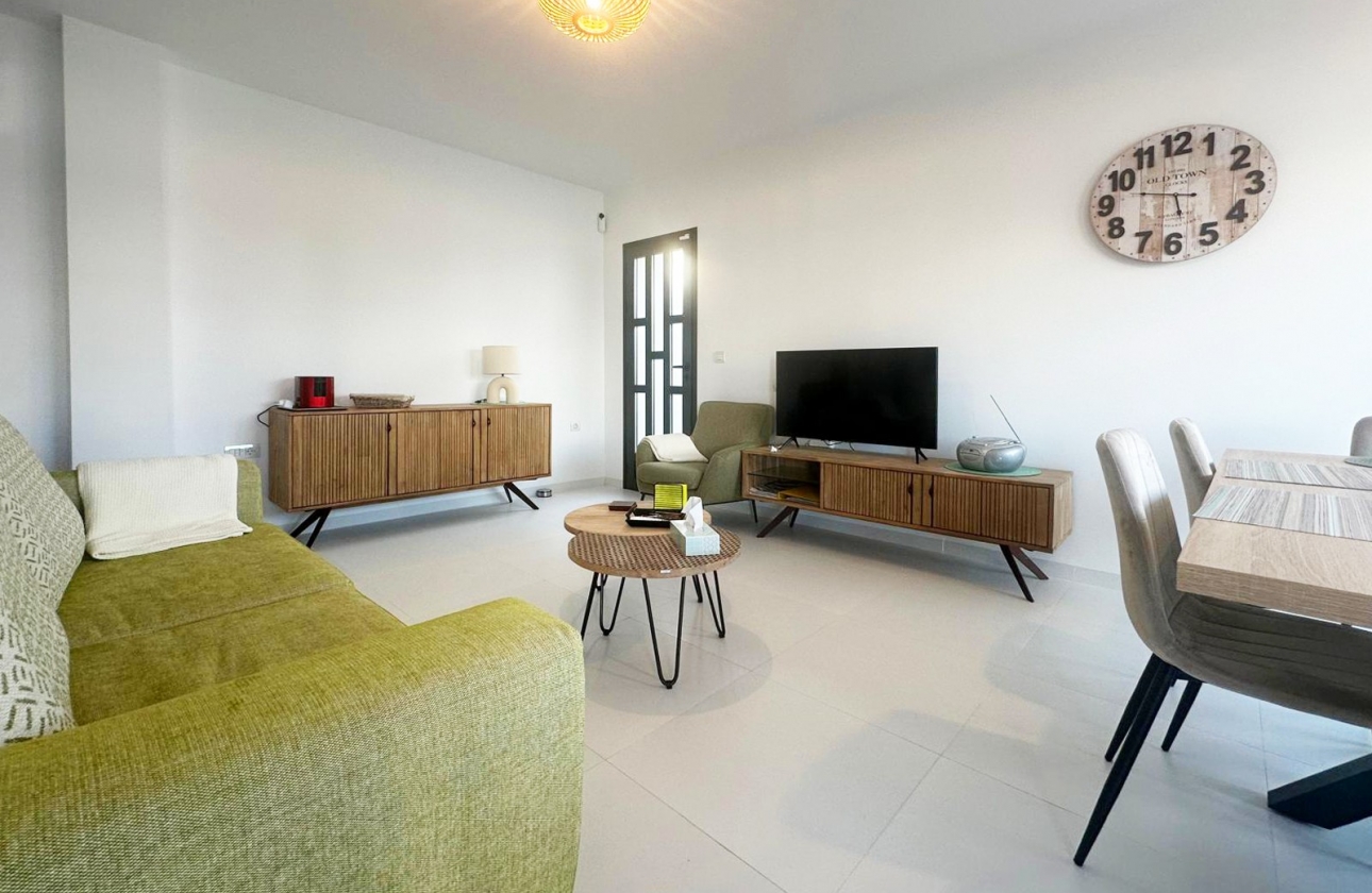 Reventa - Apartment - San Miguel de Salinas