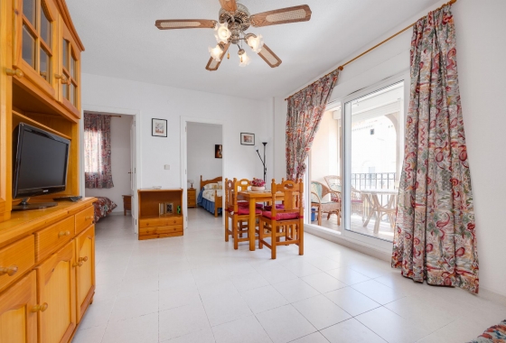 Resale - Bungalow - Torrevieja - Playa De Los Naufragos