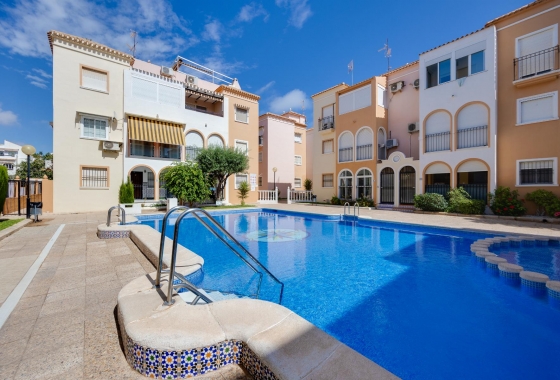 Resale - Bungalow - Torrevieja - Playa De Los Naufragos