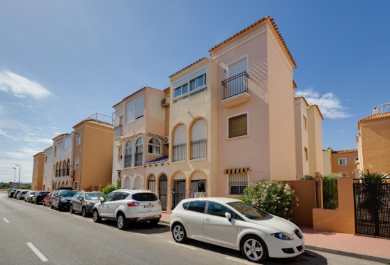 Resale - Bungalow - Torrevieja - Playa De Los Naufragos