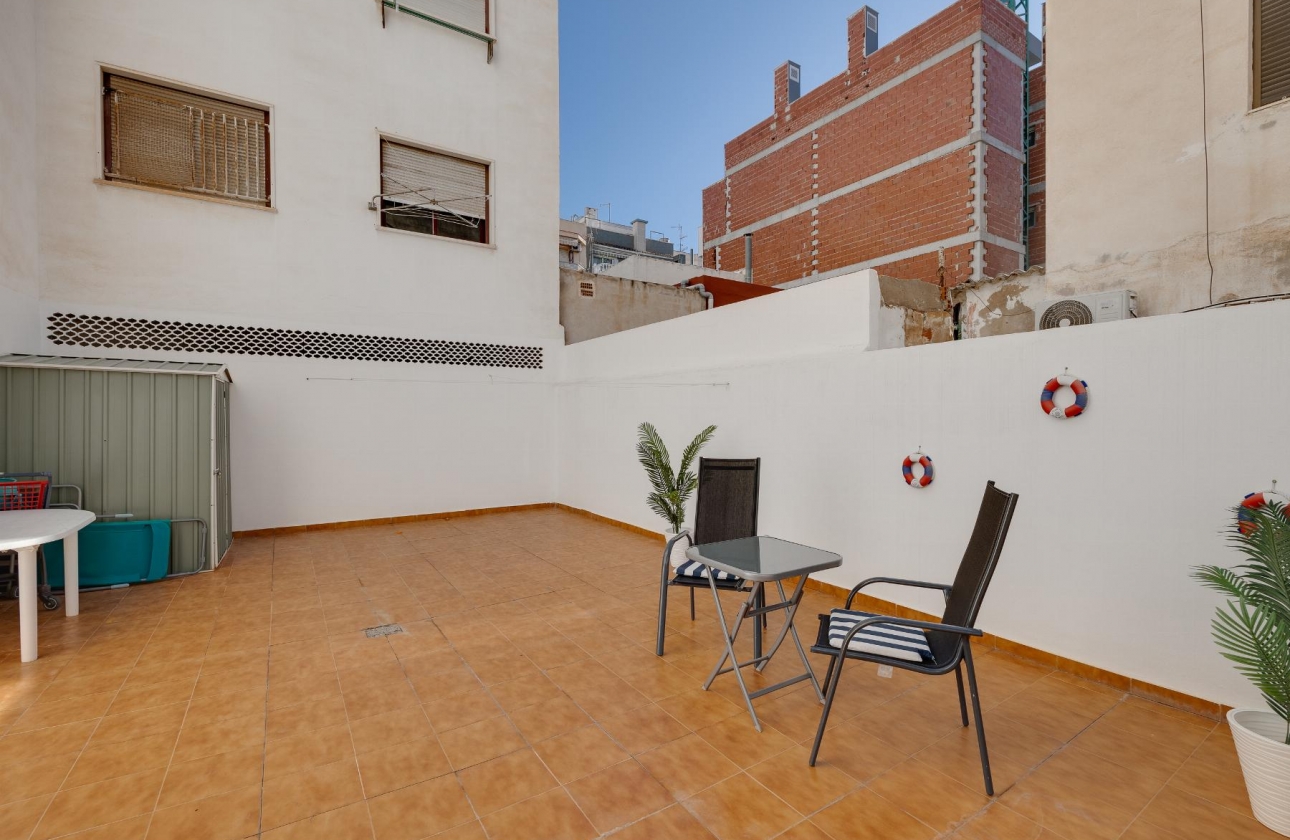 Resale - Apartment - Torrevieja - Playa del Cura