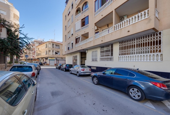 Resale - Apartment - Torrevieja - Playa del Cura