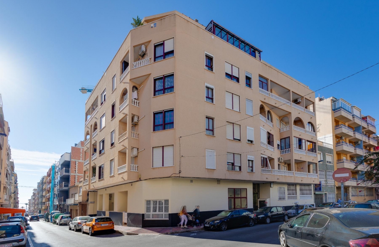 Resale - Apartment - Torrevieja - Playa del Cura