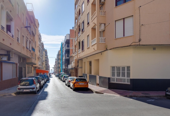 Resale - Apartment - Torrevieja - Playa del Cura