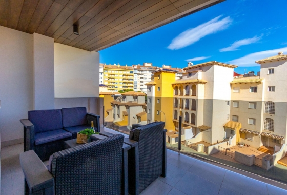 Resale - Apartment - Orihuela Costa - Altos de Campoamor