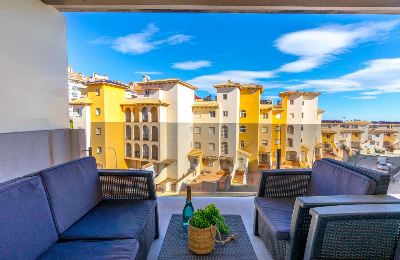 Resale - Apartment - Orihuela Costa - Altos de Campoamor