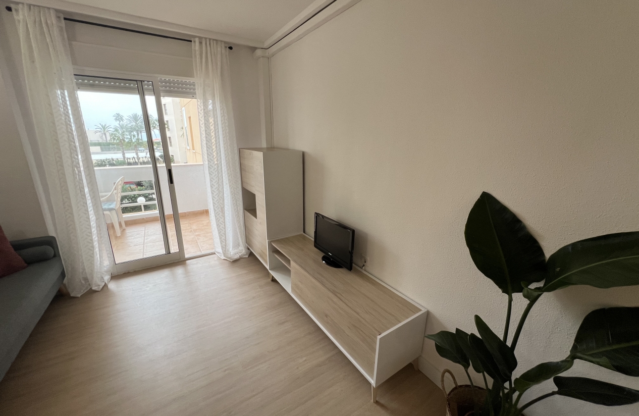 Resale - Apartment - Torrevieja - La Veleta