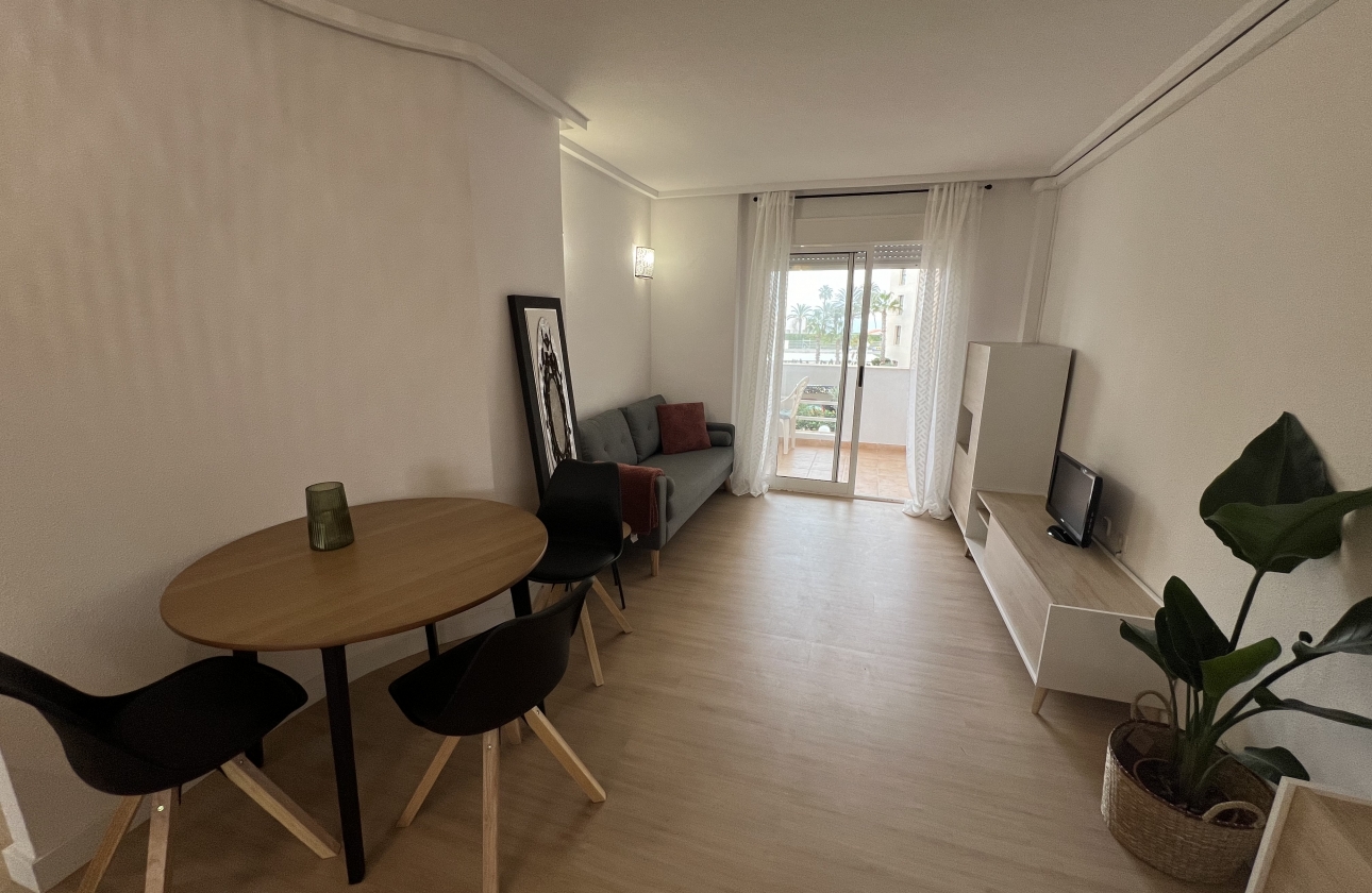 Resale - Apartment - Torrevieja - La Veleta