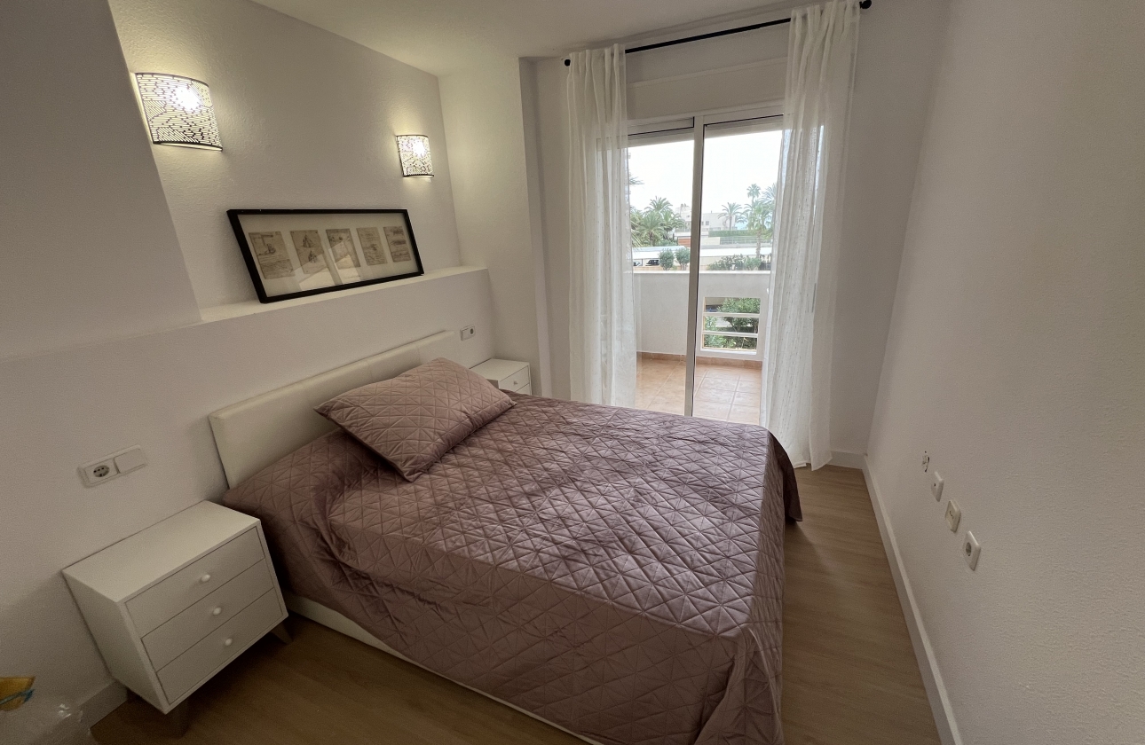 Resale - Apartment - Torrevieja - La Veleta