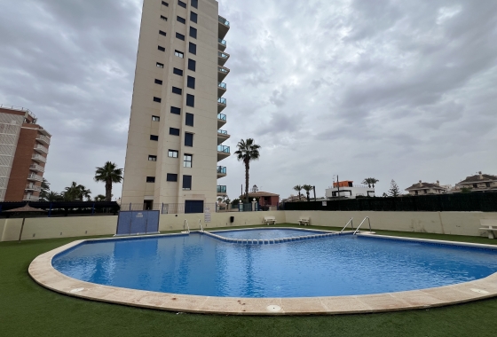 Resale - Apartment - Torrevieja - La Veleta